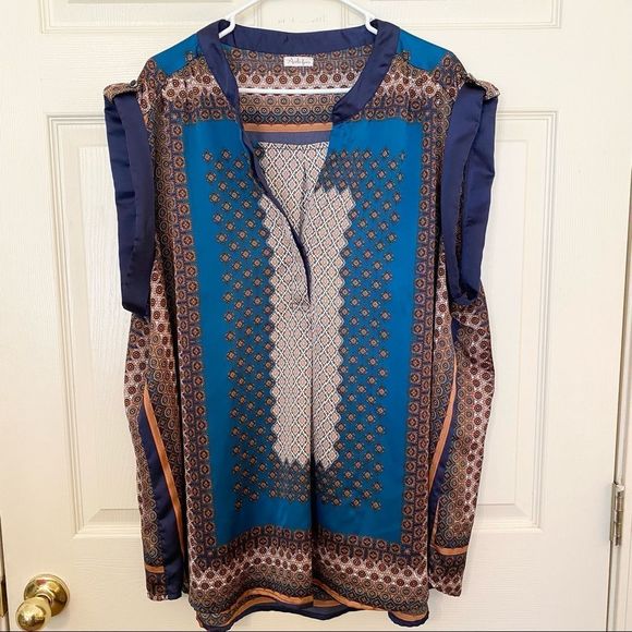 Tops - Plus Size Pull Over Blouse